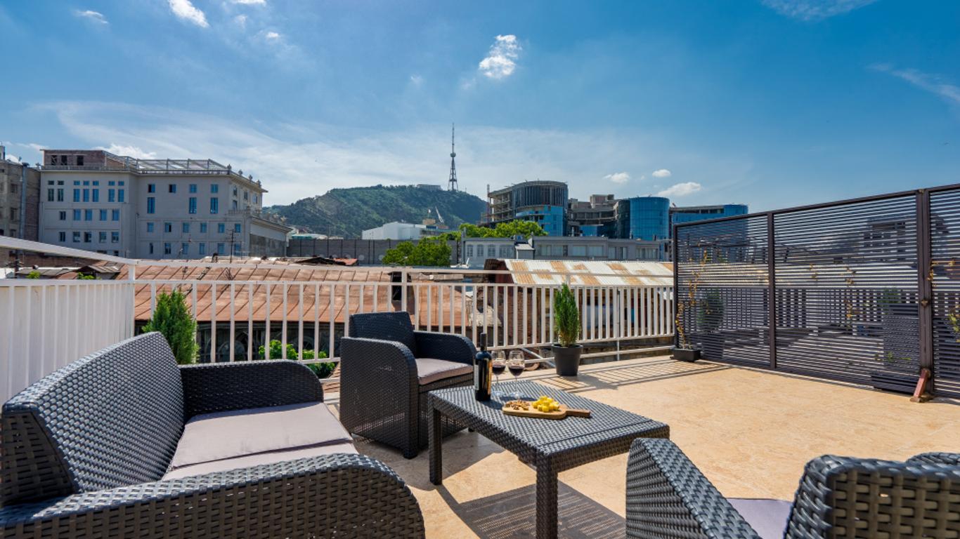 Hotel Imperial House