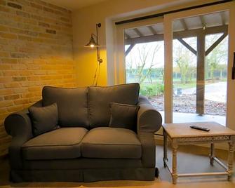 B&B 't Hannonshof - Nieuwpoort - Sala de estar