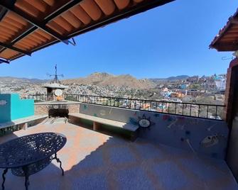 Hostal Casa De Dante - Guanajuato - Balcony