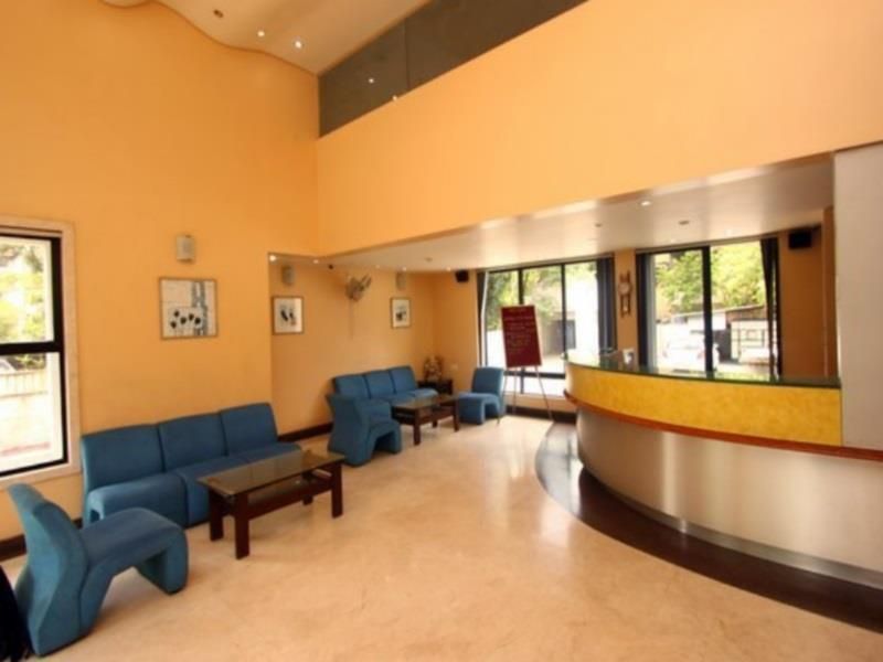 Hotel City Pride - נשיק - לובי