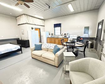 Stillwater Stay Pet-Friendly - Belhaven