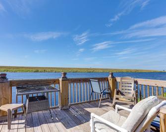 Okeechobee Cabin w/ Patio & Community Pool! - Okeechobee - Balcony