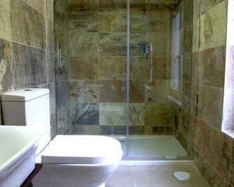 Hostal Vintage Santander - Santander - Baño