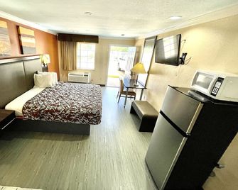 Luxury Inn Liberty - Liberty - Habitación