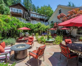 Inn at Occidental - Occidental - Innenhof