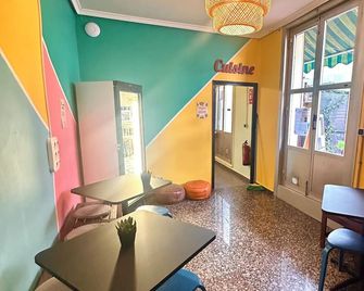 Barbieri Sol Hostel - Madrid