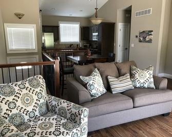 Modern Duplex - convenient location - Manhattan - Soggiorno