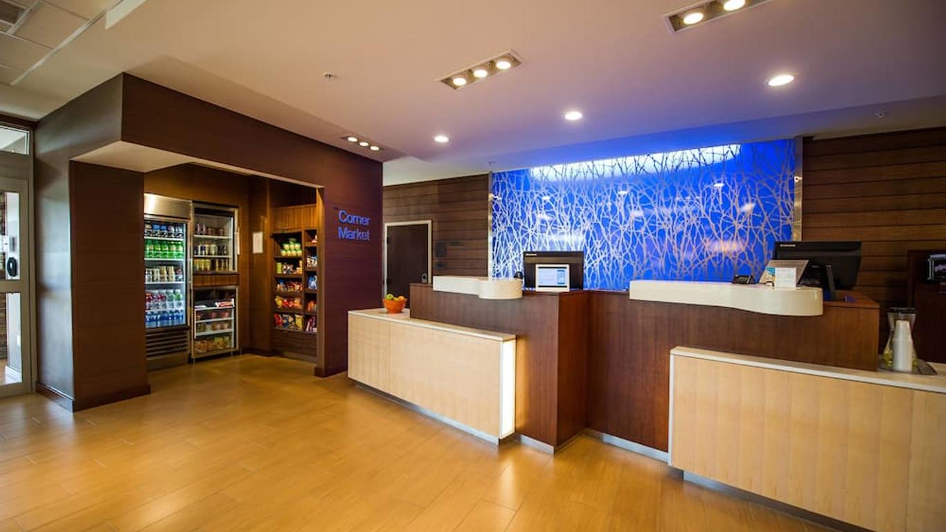 Fairfield Inn & Suites Cambridge