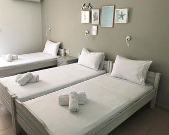 Aqua Beachfront Elegant Hotel - Olympiaki Akti - Slaapkamer