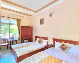 Trung Hau Hotel - Con Dao - Habitación