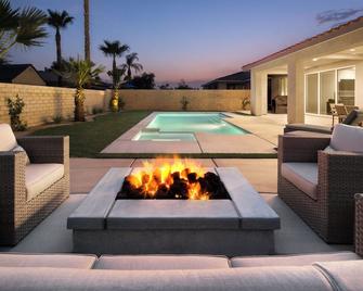 Your Happy Place - Desert Retreat with 4BD Pool, Spa, Firepit 31 days - Bermuda Dunes - Pool