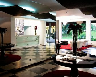 Paredes Design Hotel - Mouriz - Lobby