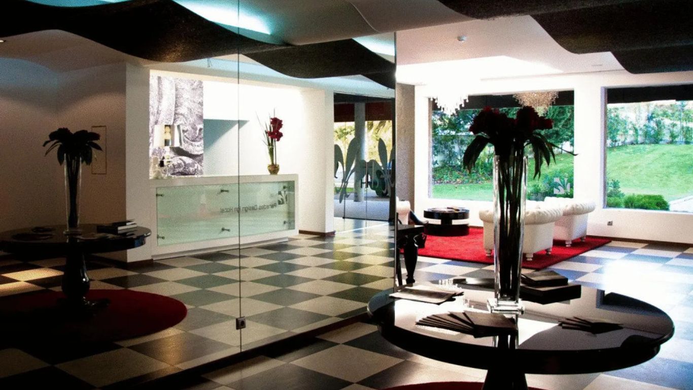 Paredes Design Hotel