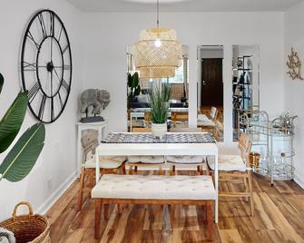 Palm Springs Boho Bliss - Palm Springs - Ruang makan