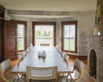 Chic Urban Retreat in Agrihood Community - Cumming