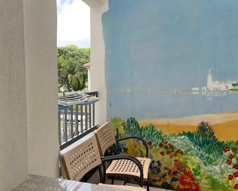 Hotel Bristol - Koolibry Hotels - צ'רביה - מרפסת