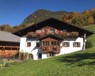 Campedèl Hof - Castelrotto - Building