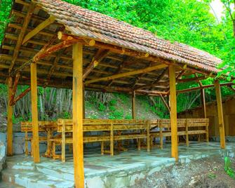 Kanach Tun Boutique Hotel - Yenokavan - Patio
