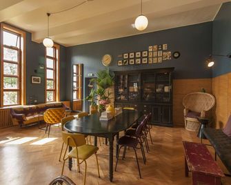 Student Hostel - Reykjavik - Dining room