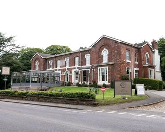 The Merlin by Innkeeper's Collection - Alderley Edge - Building