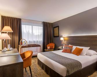 Best Western Plus Hotel Admiral - La Tour de Salvagny - Schlafzimmer