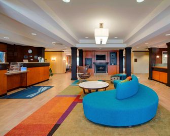 Fairfield Inn & Suites by Marriott Clermont - Clermont - Salónek