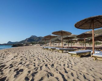 엔 플로 룸 - 팔라사르나 - 해변