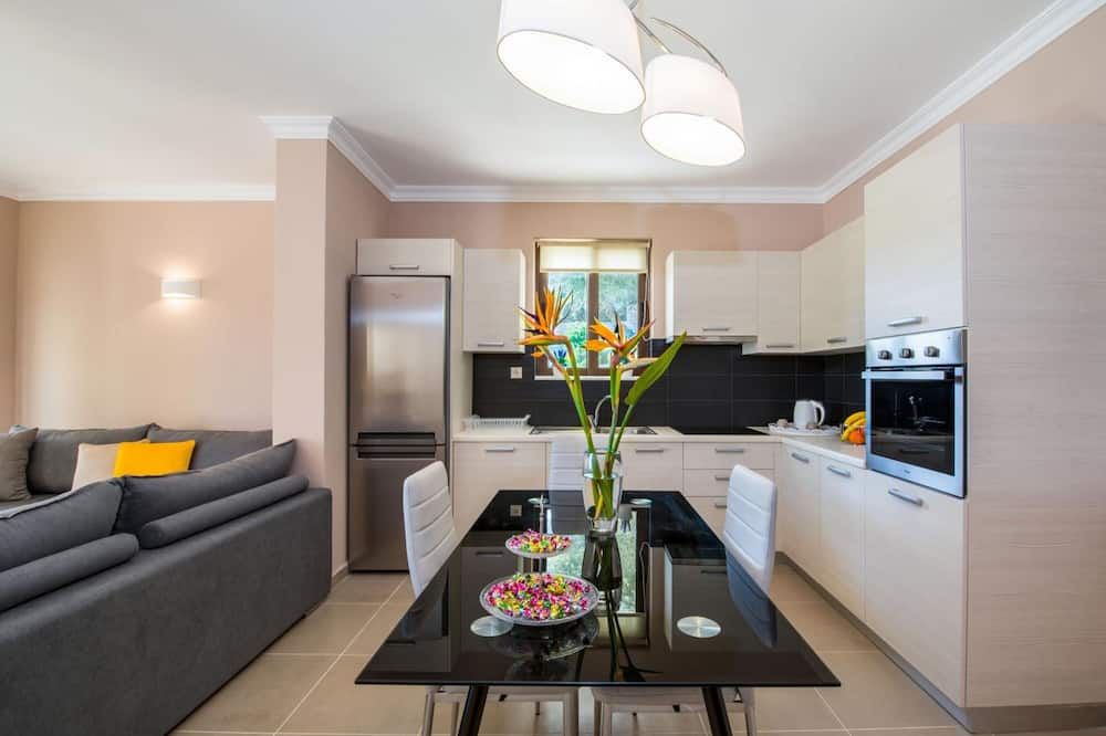 Casa Leone Suites - Stalos
