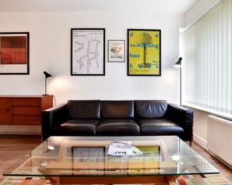 Pass The Keys Quiet Coastal Retreat between Langland and Caswell - Swansea - Sala de estar