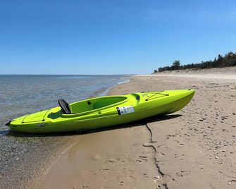 Walk To Lake Huron Beaches Home With Fir - Rogers City - Playa