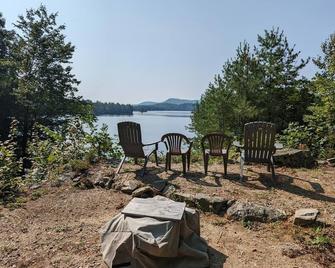 Lookout point on Lake Wicwas - Meredith - Patio