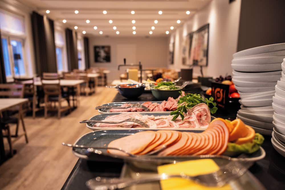 Frederik VI's Hotel - Odense - Buffet