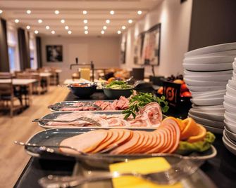 Frederik VI's Hotel - Odense - Buffet