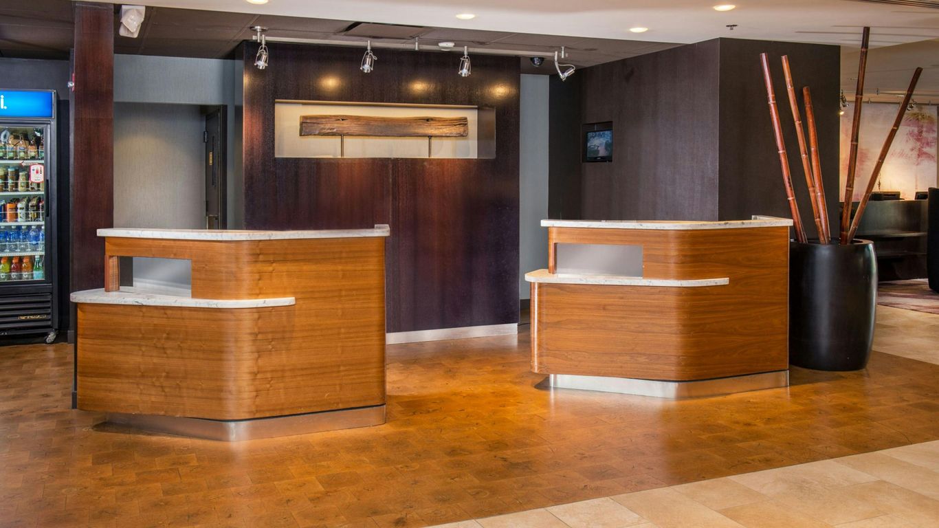 كورتيارد باي ماريوت شينو هيلز