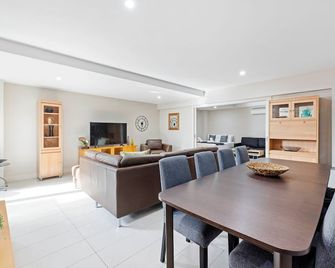 Salt Two Apartment Sorrento - Sorrento - Restaurant