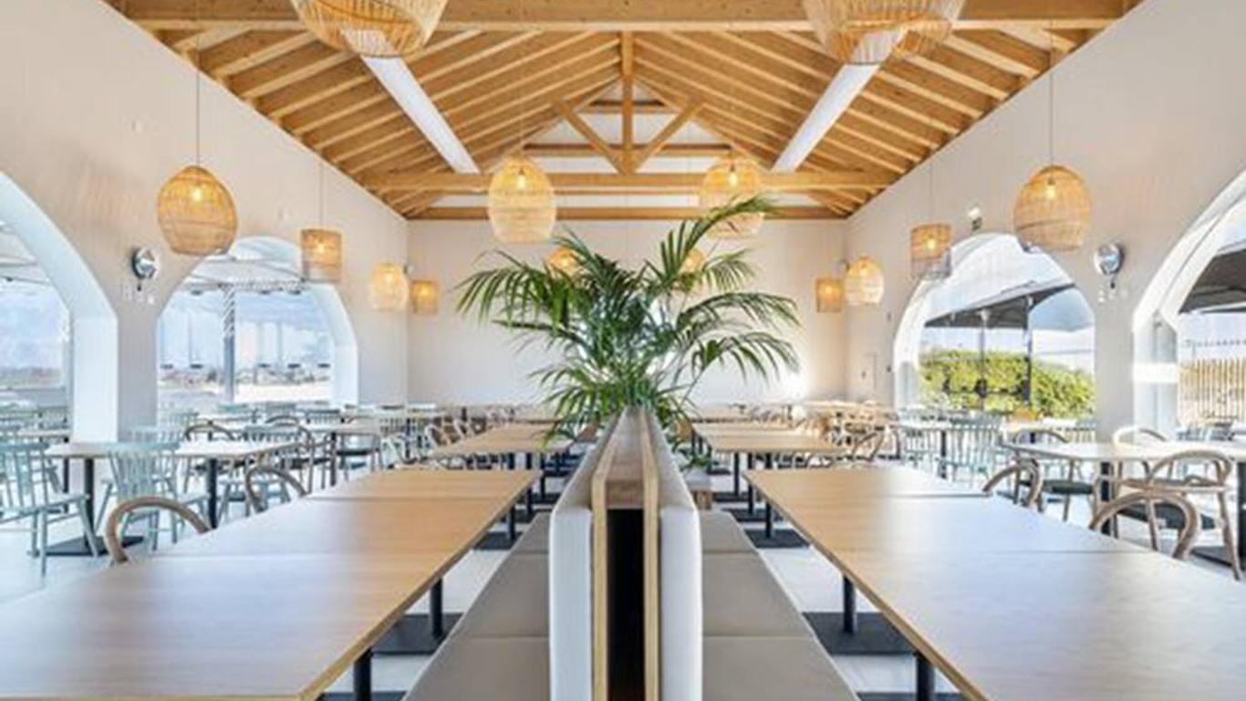 Eden Villas & Apartments