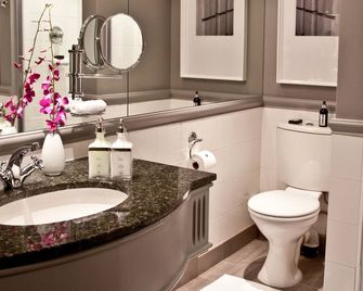 54 On Bath - Johannesburg - Bany