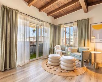 Steps to Beach Manhattan Beach 2 Bedroom Parking - Manhattan Beach - Pokój dzienny