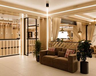 Hotel Jaworzyna Krynicka - Krynica-Zdrój - Lobby