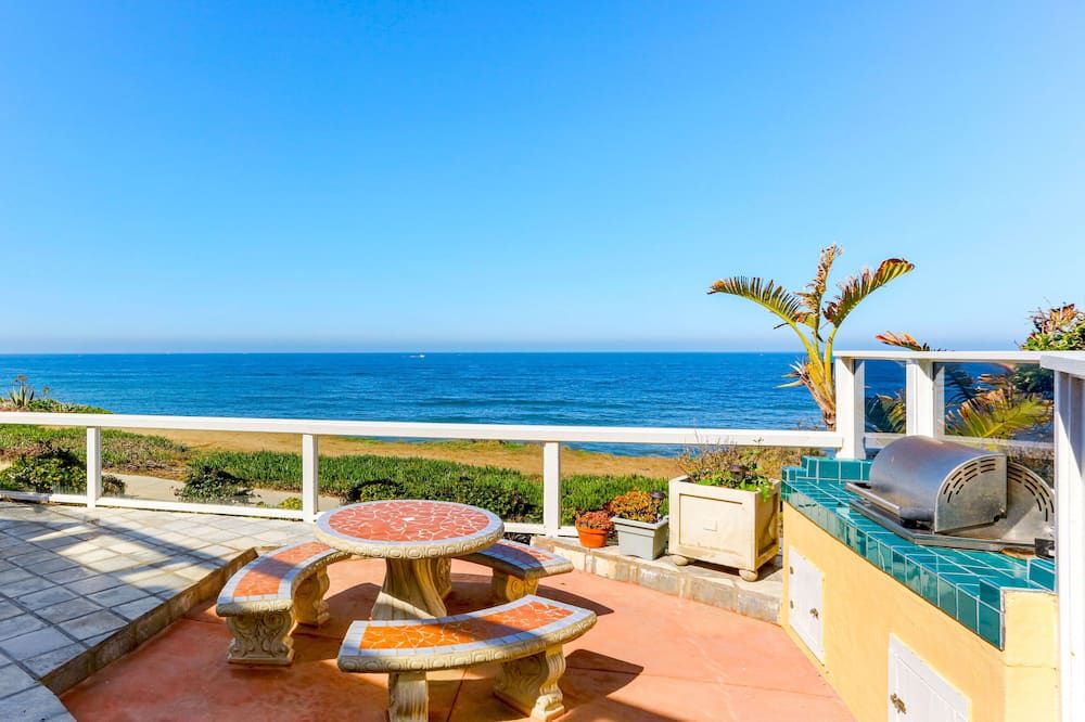 Contemporary Cliffside Getaway With Ocean Front Patio - سان دييغو - شرفة