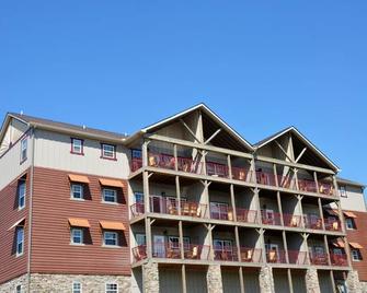 Two Bedroom Luxury Condo, Pigeon Forge, Tennessee (1890945) - Pigeon Forge - Building