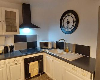 La maison de vos vacances - Angely - Cocina