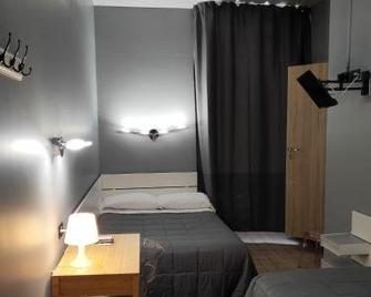 Hotel La Vignetta - Milano - Camera da letto