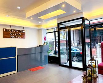 Crosswinds Ocean Hotel - Manila - Front desk