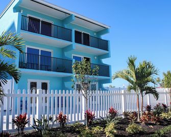 The Bay Inn at the Lani Kai - פורט מאיירס ביץ' - בניין