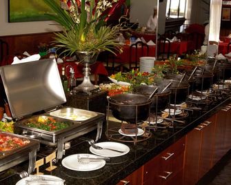 Bristol Exceler Plaza Hotel - Campo Grande - Buffet