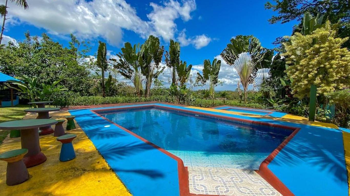 Hotel Faro Arenal