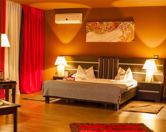 Phoenicia Express Hotel - Bucarest - Habitación