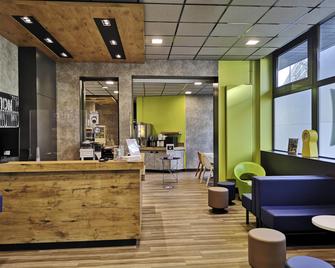 ibis budget Tours Centre Gare - Tours - Bygning
