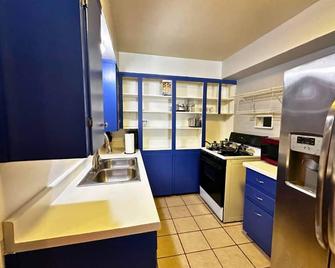 Cozy 3br By Houston Ship Channel - Houston